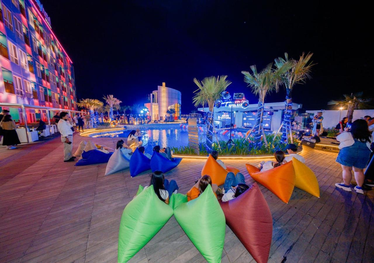 Pentacity Hotel Balikpapan Exterior photo