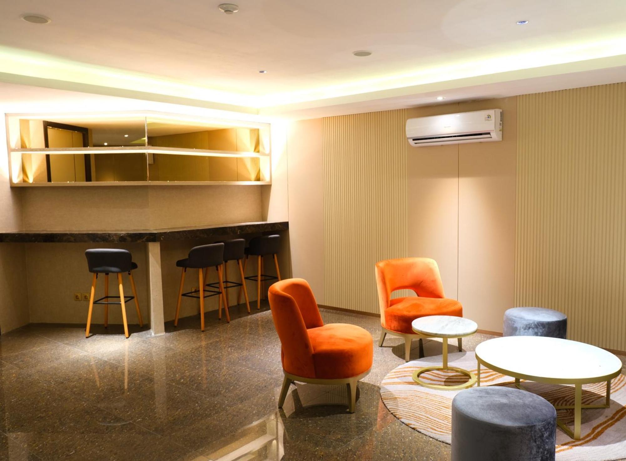 Pentacity Hotel Balikpapan Exterior photo